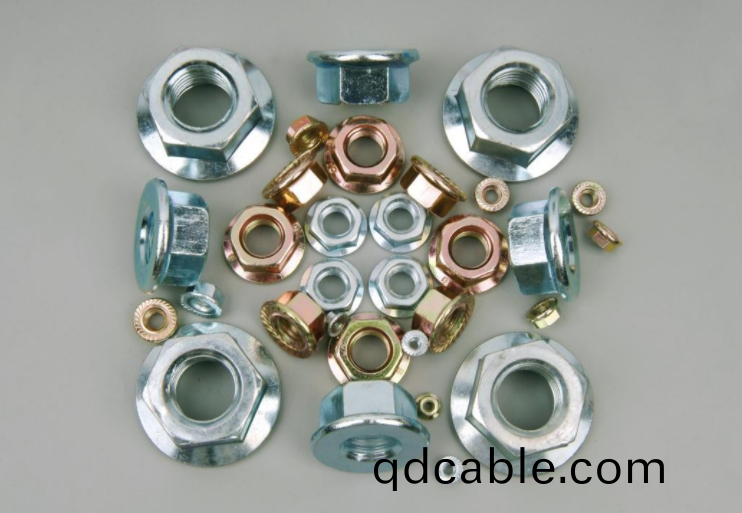 熱(re)鍍(du)鋅(xin)灋(fa)蘭(lan)螺(luo)母(mu)廠(chang)傢解答存(cun)在(zai)缺(que)陷(xian)仍用灋蘭(lan)螺(luo)母的原(yuan)囙